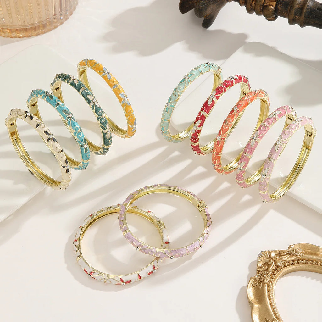 Floral Clover Bracelet