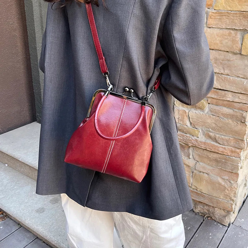 Amelia Vintage Shell Bag