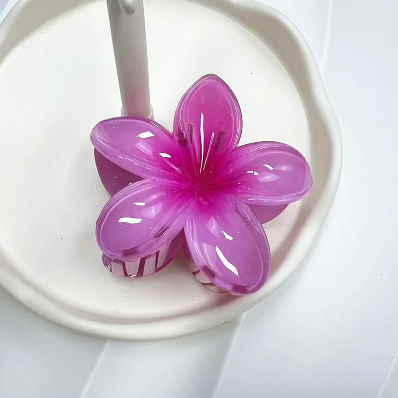 Bloom Claw Clip