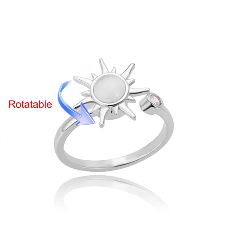 Four-Leaf Clover Spinner Ring