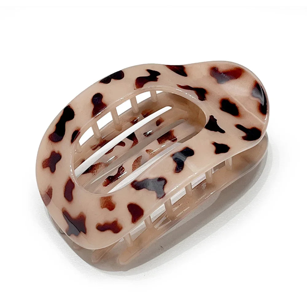 Oval Hair Claw