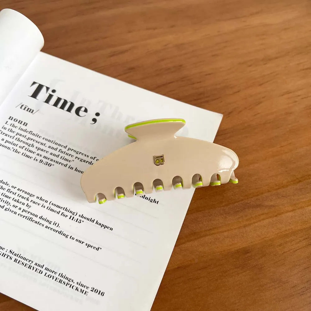 Claw Hair Clip