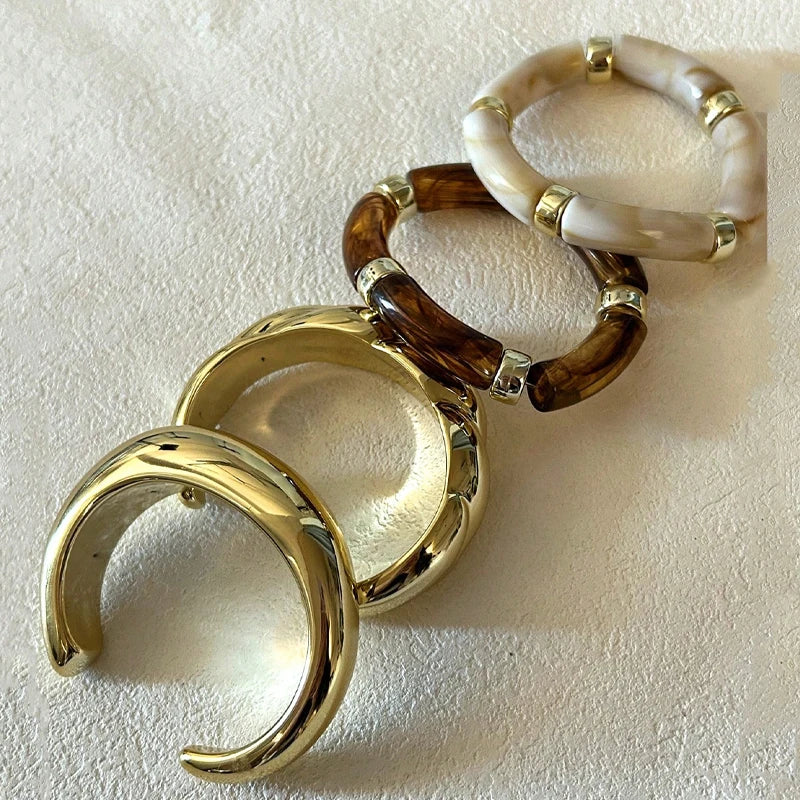 Vintage Brown Resin Bracelet Set