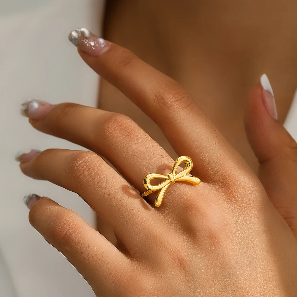 Romantic Bow Ring