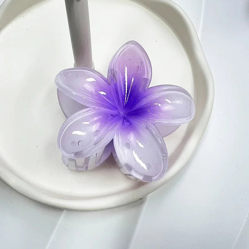Bloom Claw Clip