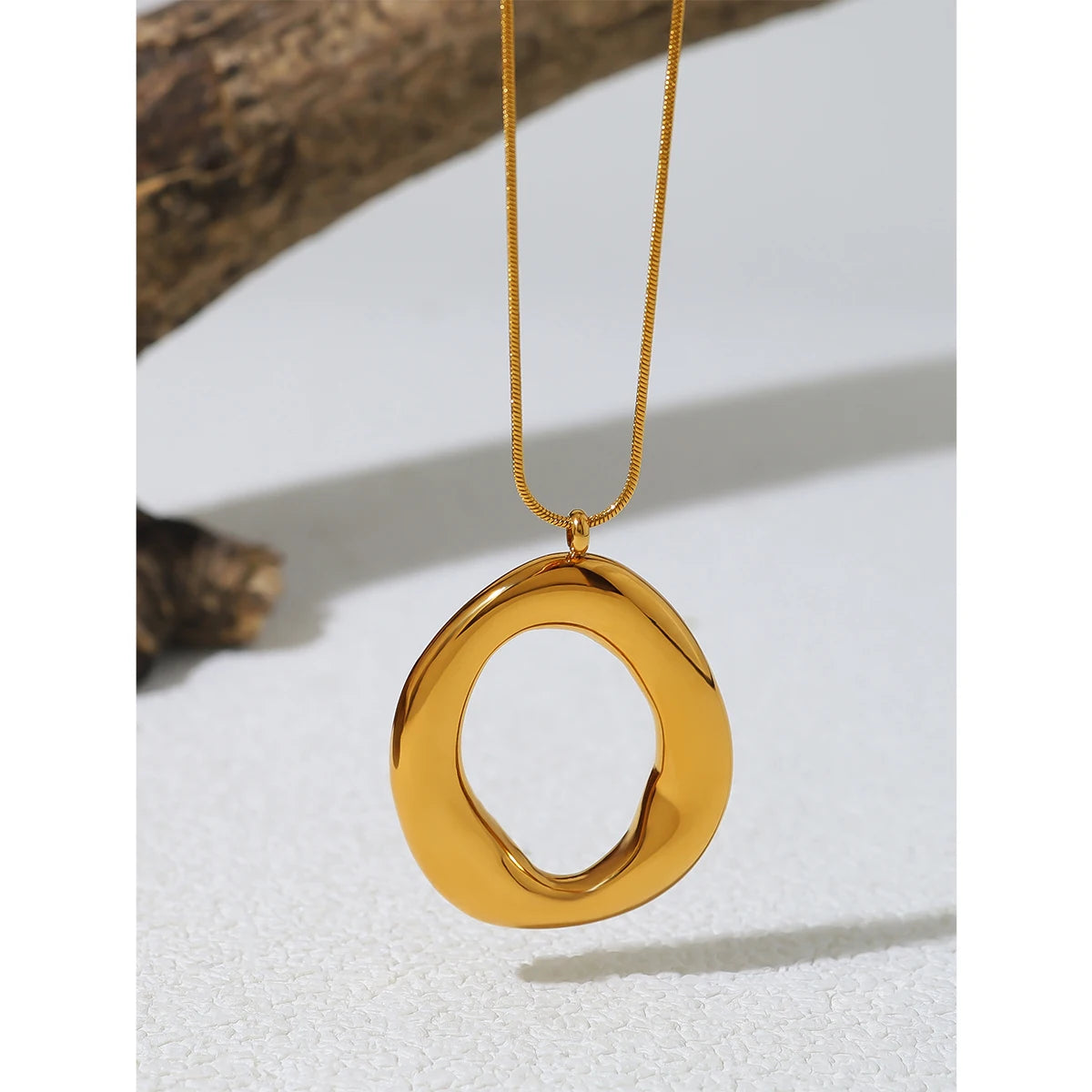 Luna Sculpt Pendant Necklace