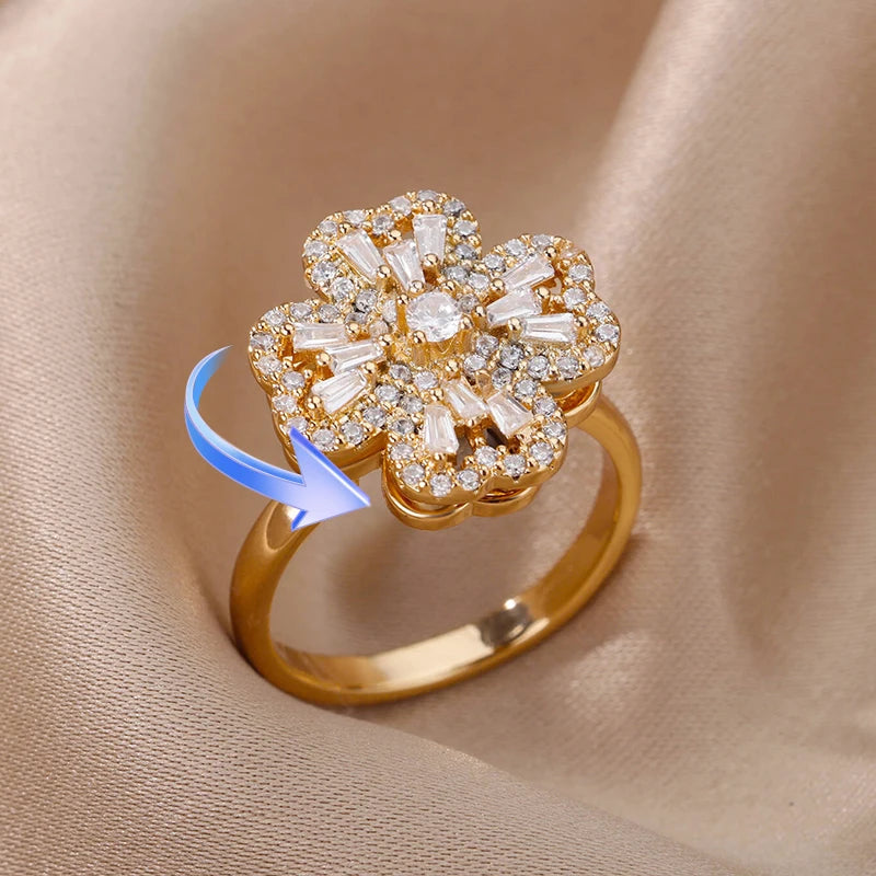Four-Leaf Clover Spinner Ring