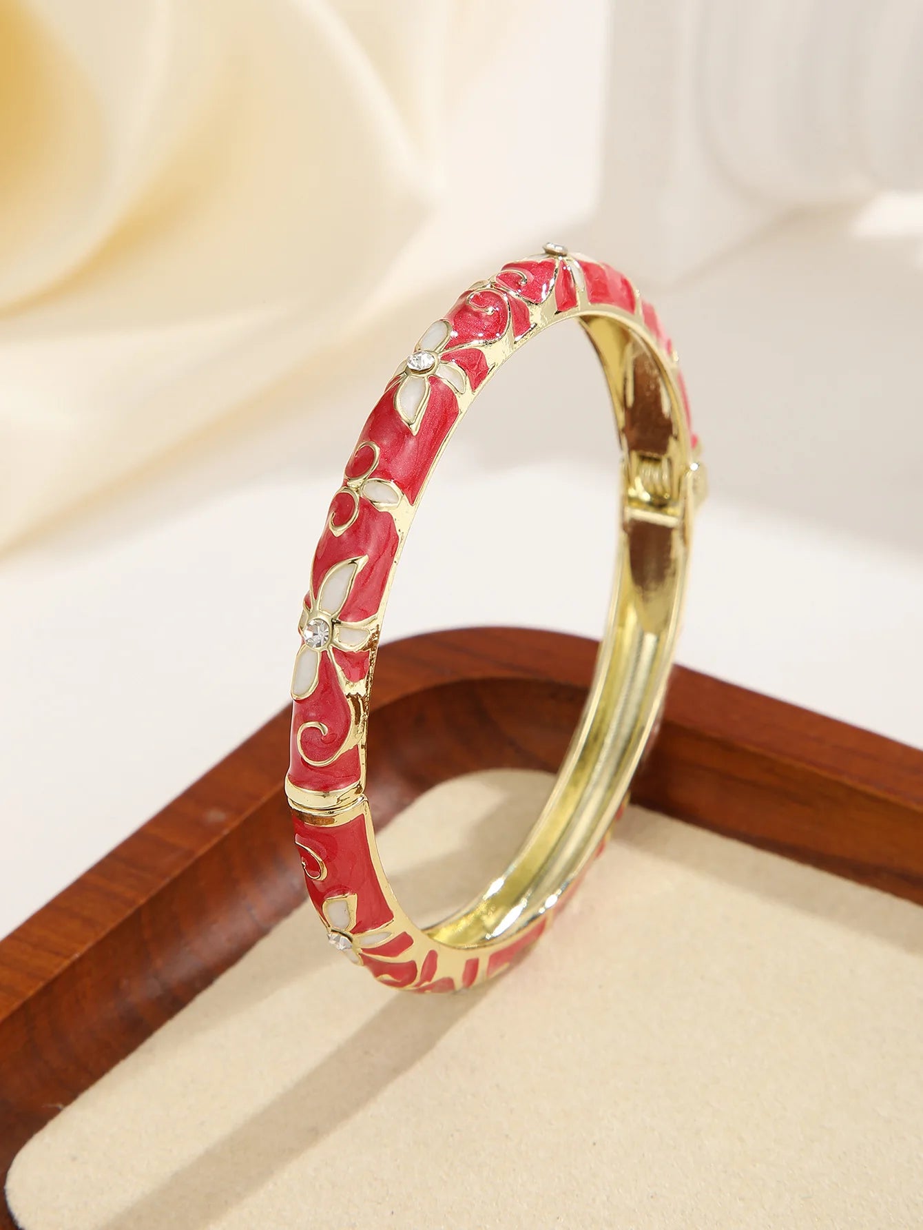 Floral Clover Bracelet