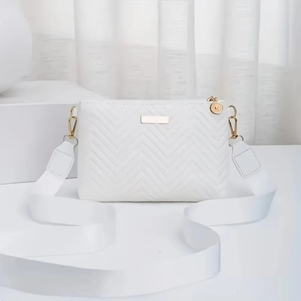 Luna Quilted Chain Bag