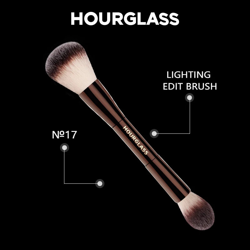 Hourglass Makeup Brush No.17
