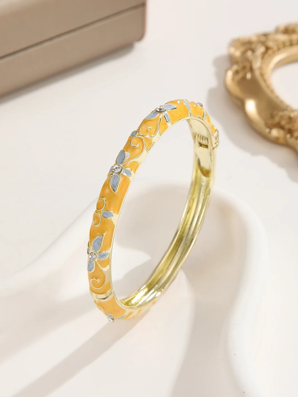 Floral Clover Bracelet