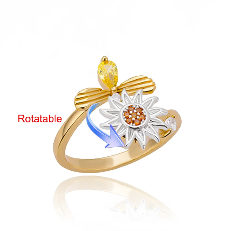 Four-Leaf Clover Spinner Ring