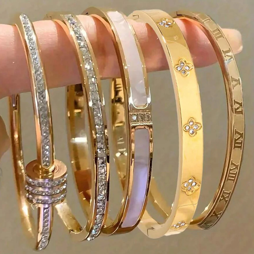 Sparkling Zirconia Bracelet Set