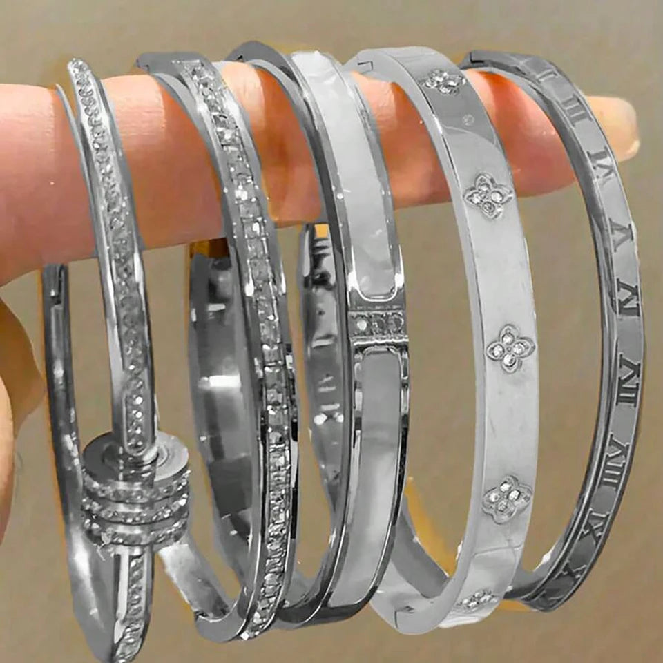 Sparkling Zirconia Bracelet Set