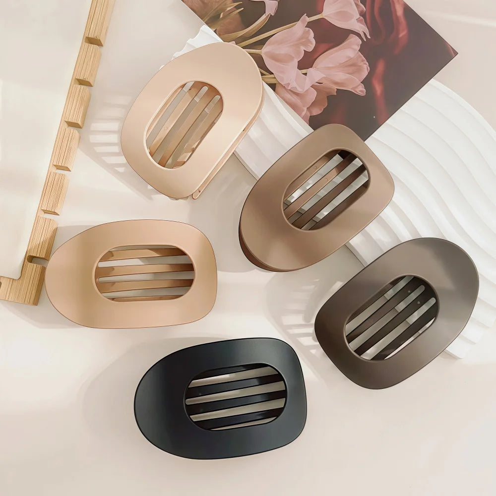Oval Hair Claw