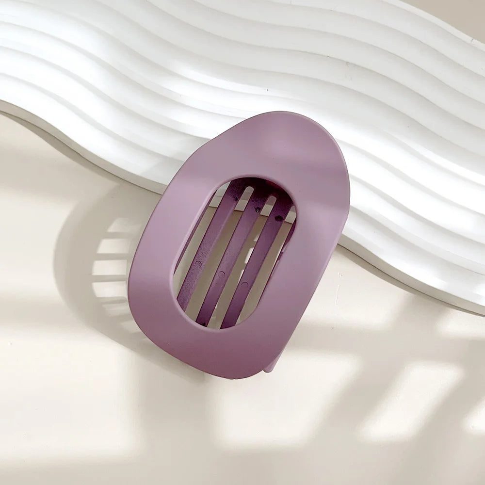 Oval Hair Claw