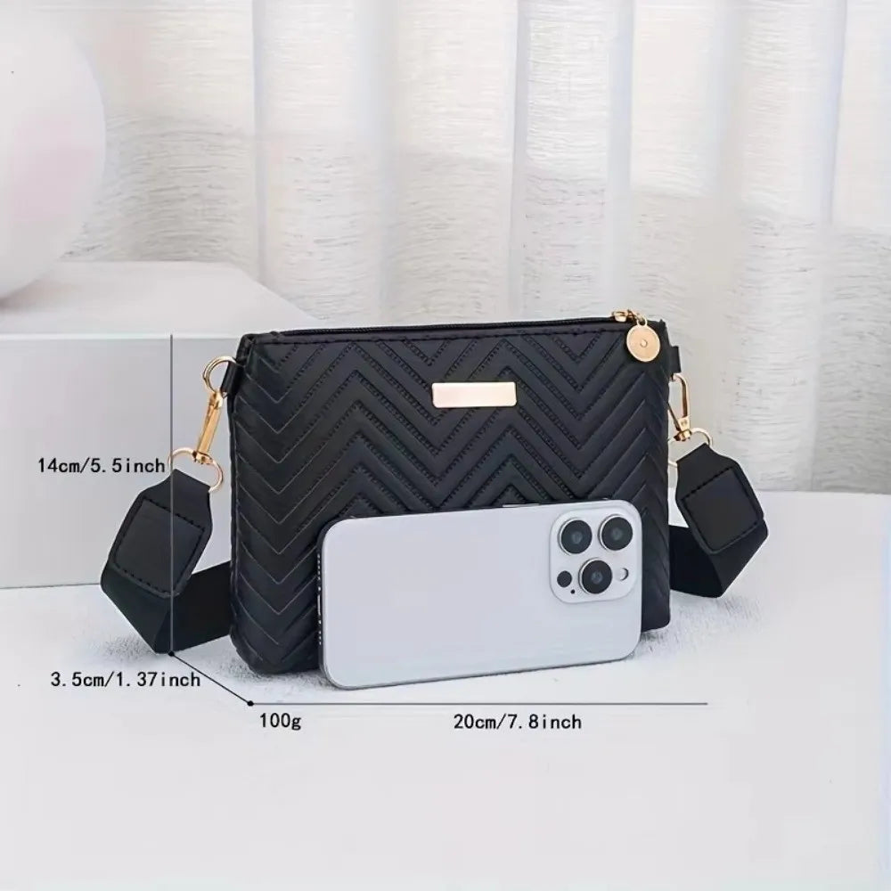 Luna Quilted Chain Bag