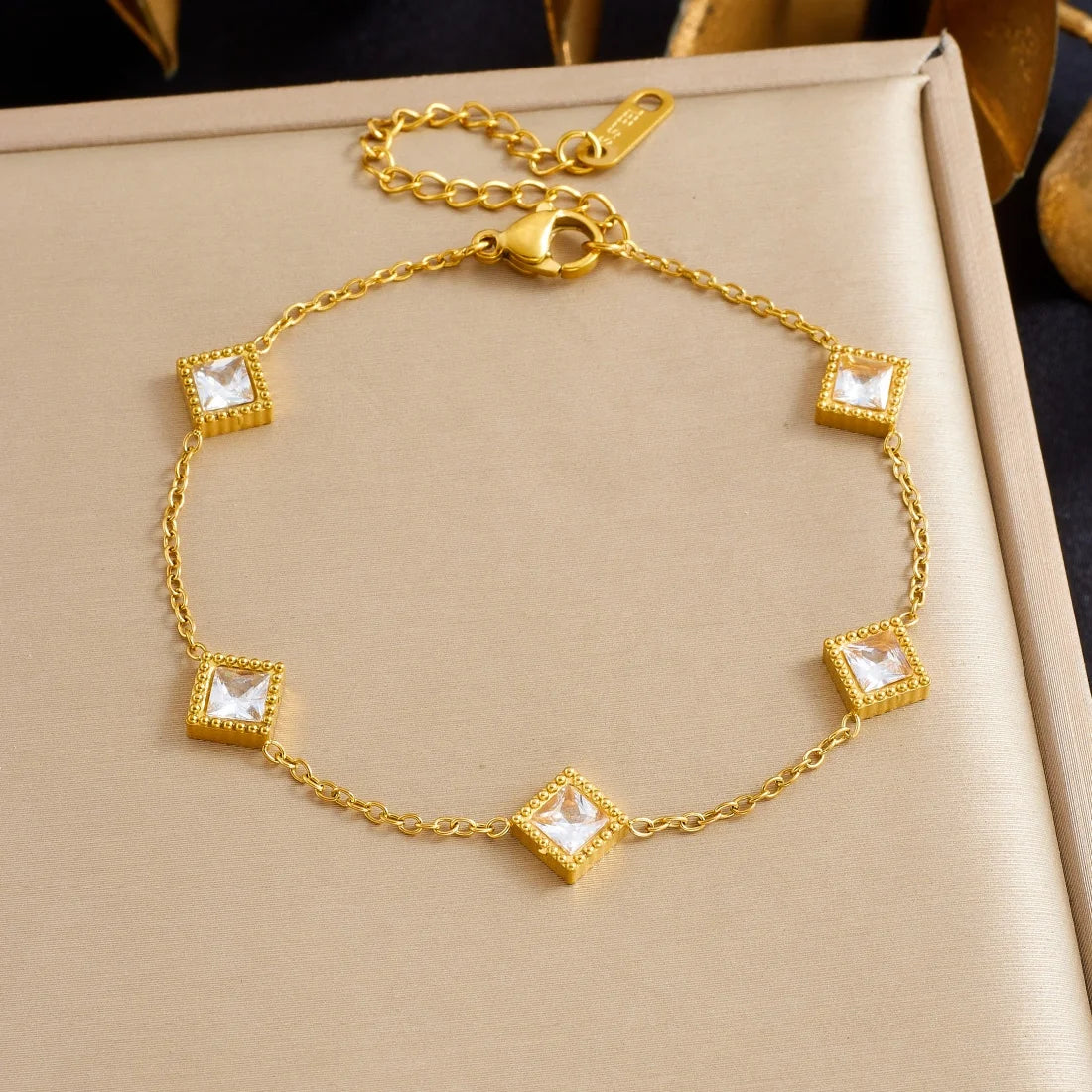 Heart Zircon Bracelet